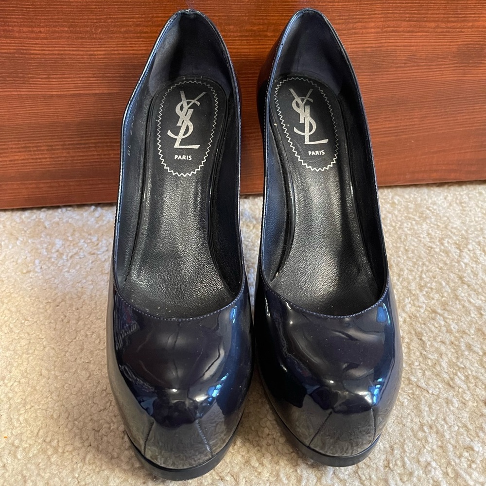 YSL Saint Laurent Tribute Pump - Navy Blue Patent Leather - BEAUTIFUL CONDITION